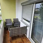 Ferienwohnung Lottstetten *
