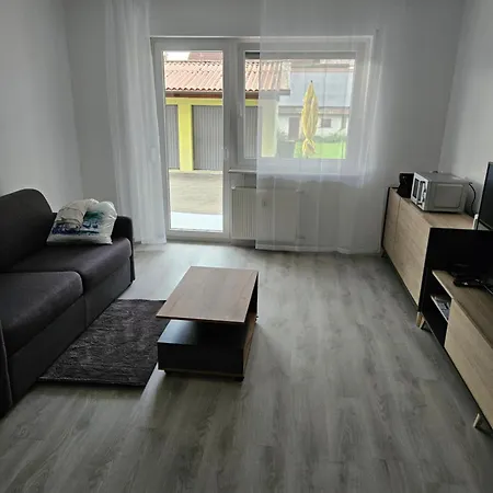 Daire Ferienwohnung Lottstetten
